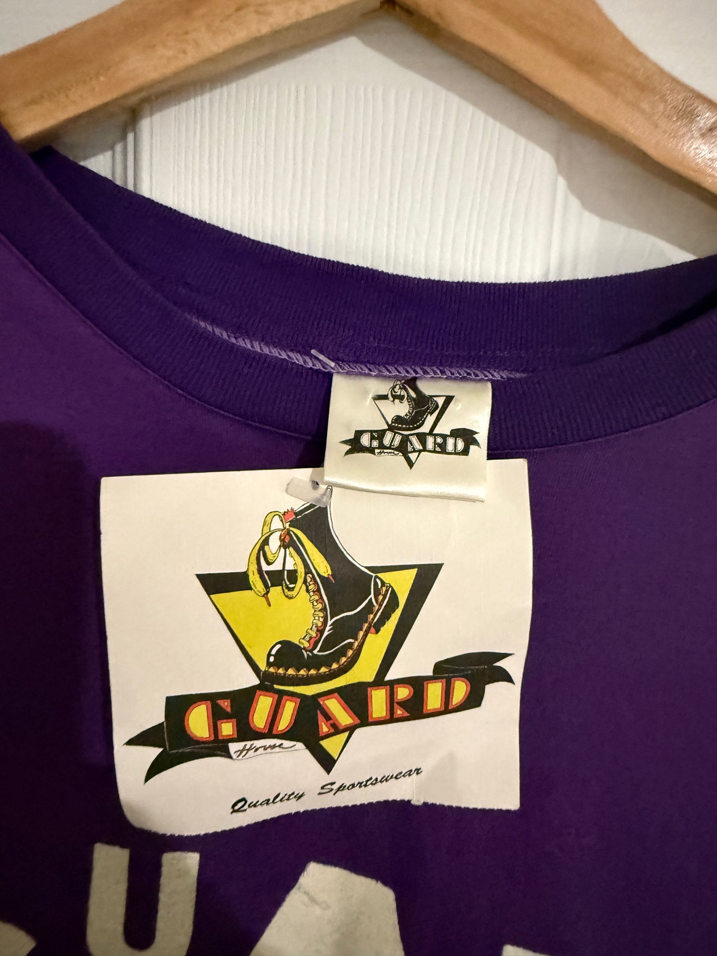 Vintage 1990 Guard House Bali Indonesia G'A'D Graphic T-Shirt Purple