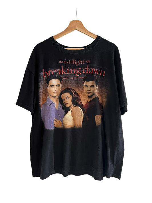 The Twilight Breaking Dawn Part 1 T-Shirt Sz XL