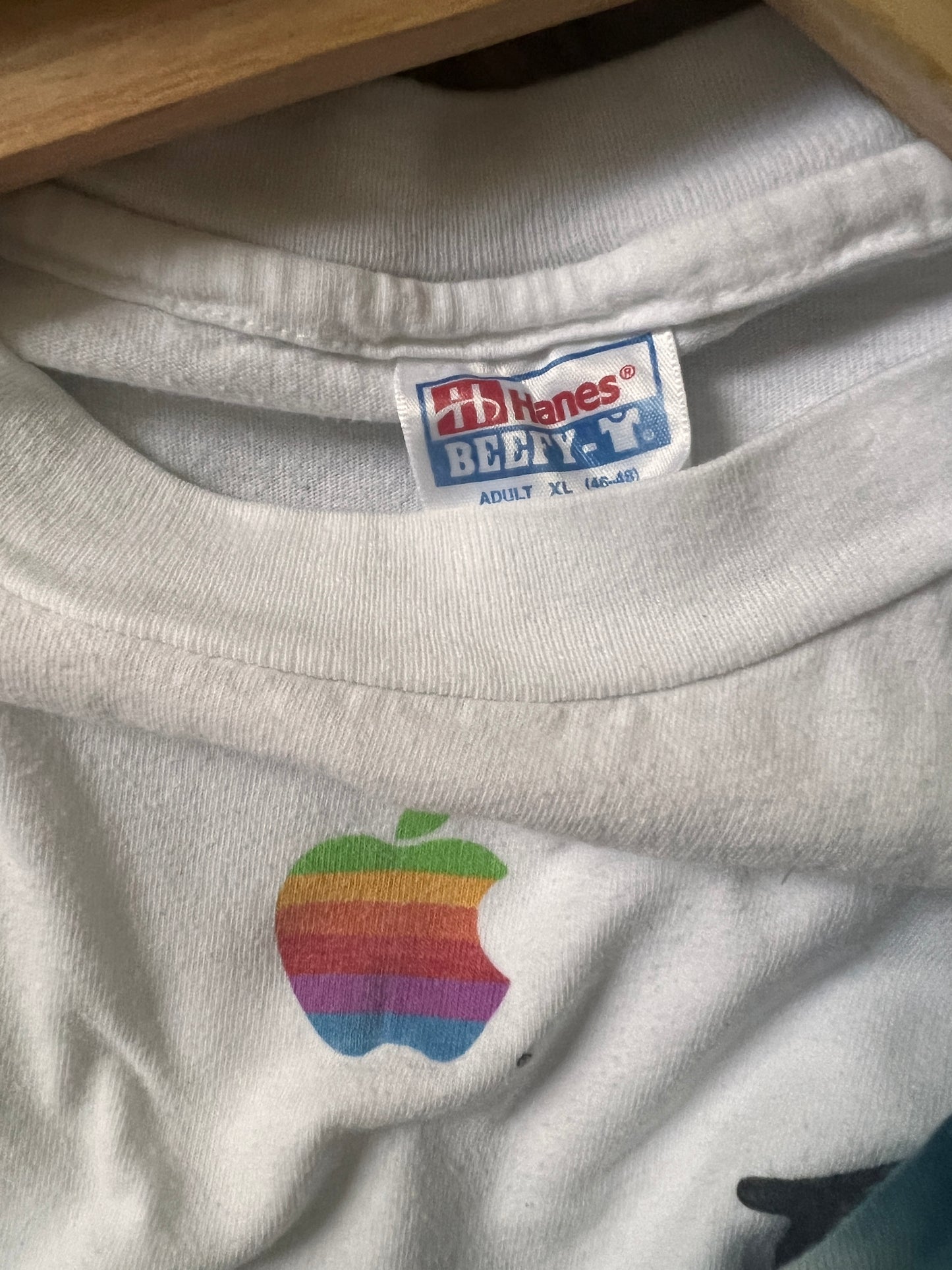 1990’s Apple Spellout T-Shirt Sz XL